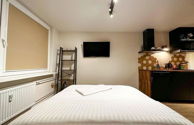 Beautiful 1-bed Apartment in Klaipeda - Photo 2