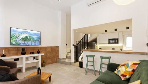 Mediterranean Bliss - Photo 1