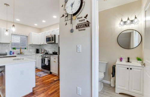 Luxe Newark Retreat with Rooftop Deck Pets Welcome! - Foto 9