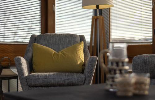 Oaktree Lodge - Luxury Cottage, Hot Tub, Sea Views - Foto 64