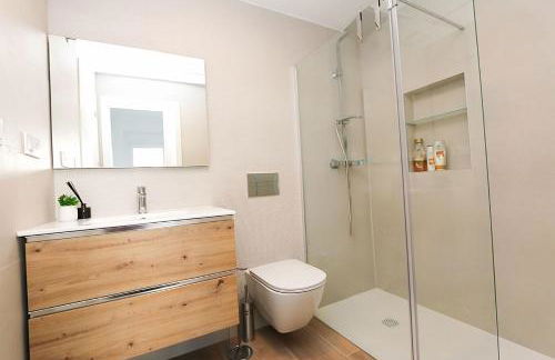 Modern home with private pool & close to the beach - Foto 2