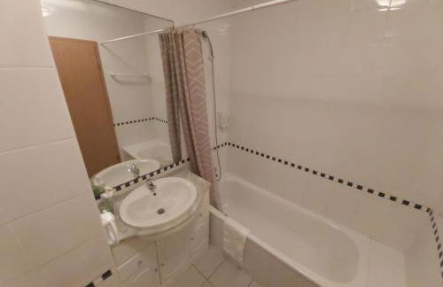 Sun and Beach I AC+Wifi+Close to the Beach - Foto 11