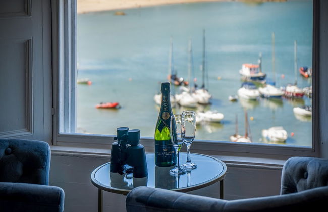 Gwynne House - 6 Bedroom - Tenby Harbour - Foto 42
