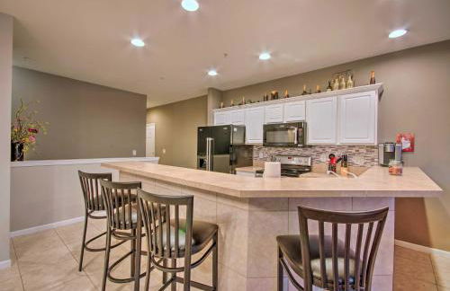 Spacious Lakefront Condo with Views in Camdenton! - Photo 2