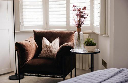 Luxury Fulham Townhouse with a Bar & Games Room - Foto 72