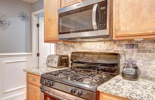 Hideaway Pool Retreat 18 miles from downtown Atlanta - Foto 30