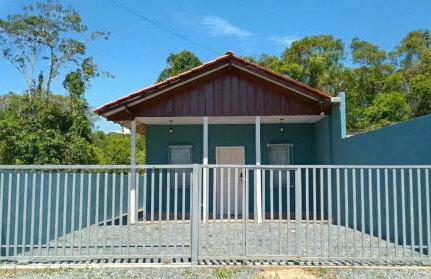 Excelente casa com isolamento térmico, dois quarto - Photo 1