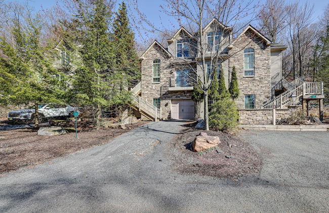 Pocono Retreat -1 Mile to Lake and Skiing - Foto 46