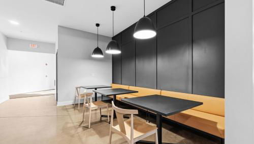 Luxury Lil' Italy 2BR, Sleeps 6 Free, Parking Gym - Foto 4