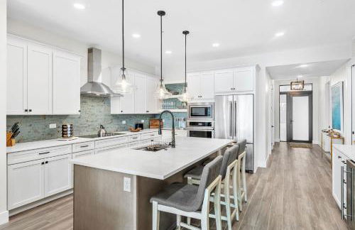 Harbor Island Beach Club - Luxury Waterfront Apartments with Views Pool Dock Private Beach Access - Photo 36