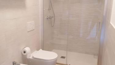 Colori nel Parco 2 - Foto 2, Shower