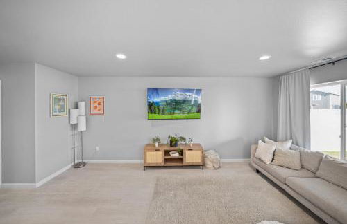 Contemporary Comfort in Quincy - Foto 7