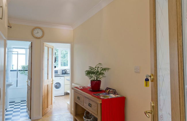 Poplar House Serviced Apartments - Photo 14