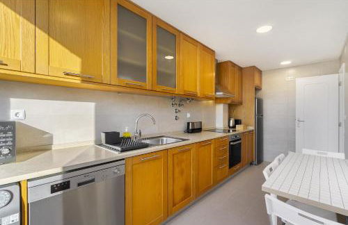 WHome Peaceful Algés Family Home away from City Noise - Foto 8