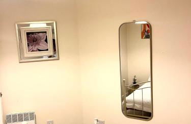 The Luxe Loft near Wolverhampton train station - Foto 23