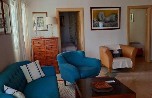 Apartments-Estate under the Paintbrush - Photo 21