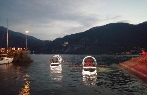 Lake and Guzzi view - Holiday Home - Foto 54