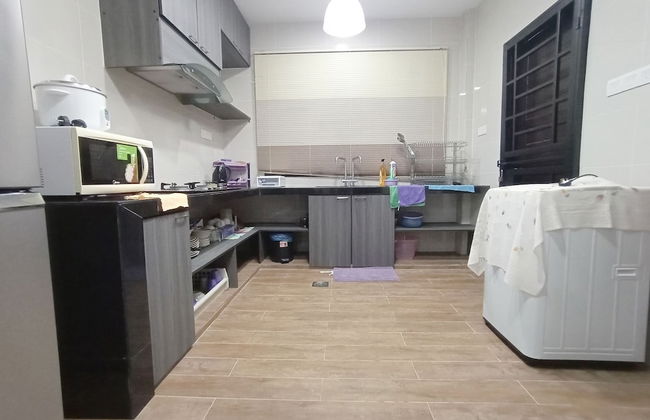 OYO 90203 Emma Sukma Homestay - Foto 12