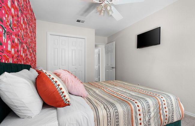 Fun 6BR Home with Private Theater & Pool - Photo 4