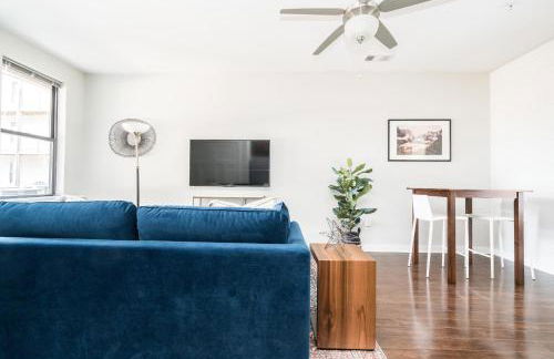 CozySuites Music Row Elegant 1BR w free parking #06 - Foto 14