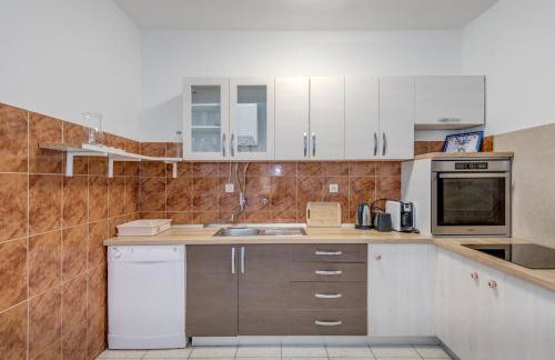 Meje seafront suite - Photo 4