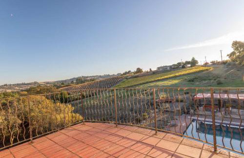 5 Acre Villa Retreat with Vineyard Pool Spa & Amazing Views of Sonoma County - Foto 20