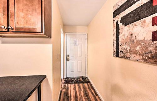 2 Blocks to Light Rail Denver Unit with Kitchenette - Foto 14