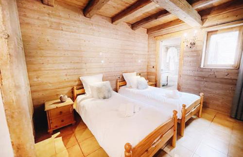 Spacieux Chalet 19pers, Piscine, Jacuzzi, Sauna & Salle de Jeux - Foto 36