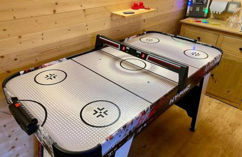 Sunshine Cottage Tideswell, Games room included. - Foto 14