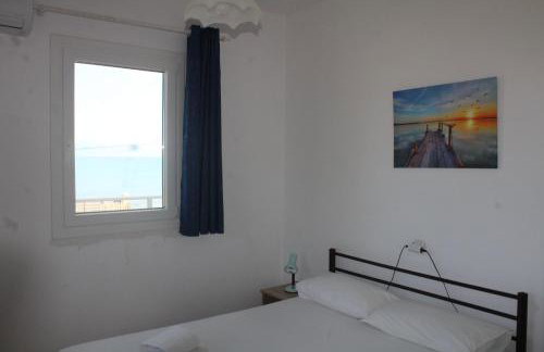 Anastazia's Seaside Apartments - Photo 26