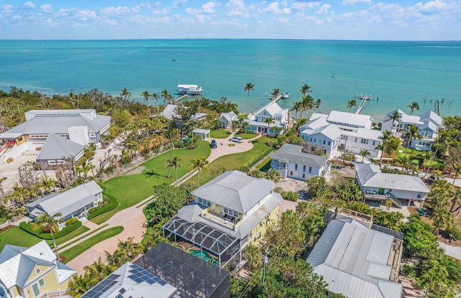 Walk to Beach, Pool+hot Tub, Game Room Captiva 5bdr Coco Mango by Avantstay - Foto 53
