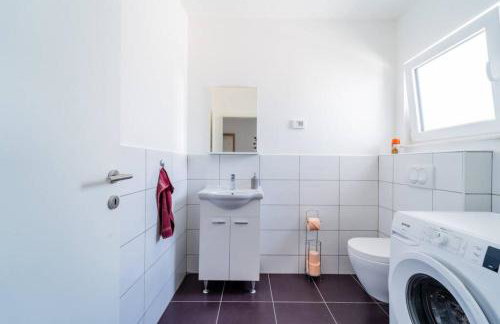 Villa Pavicini - with heated pool - Photo 13