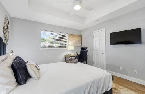 3-BD 2-BA Frisco Getaway - Backyard Patio BBQ - Foto 19