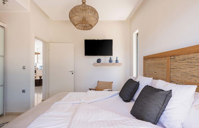 Villa Jamila by Cura Villas Collection - Photo 32