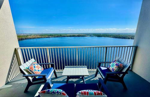 Balcony King Suite - Lake & Pool view - Foto 7