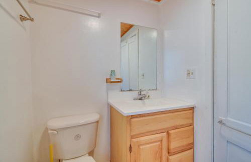 Oakland Apt on Messalonskee Lake with Dock Access! - Foto 14