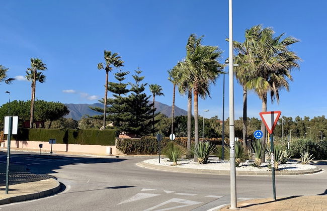 Casares Beach Golf Apartment With Private Garden and Pool Access - Foto 41