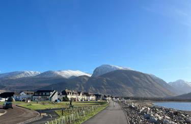Conifer Cabins - Photo 3
