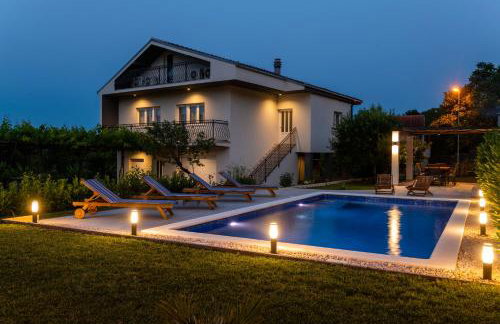 Villa Latica - Foto 8