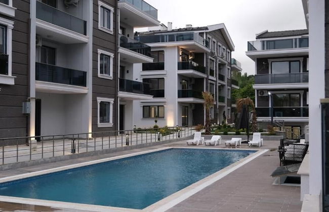 Flower City Suits - Photo 20