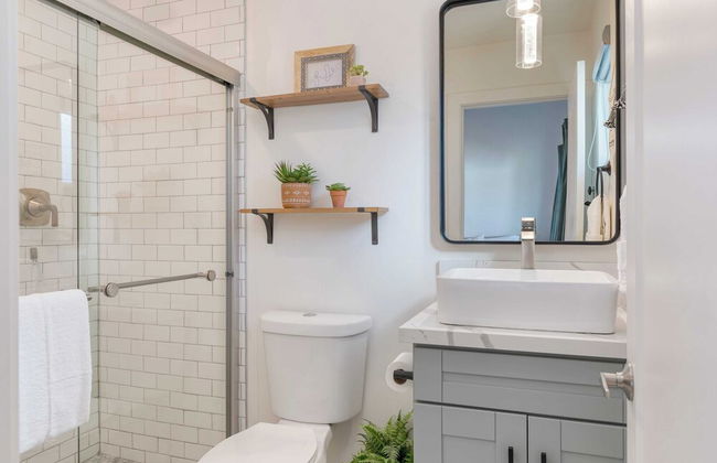 Socal Cottage by Avantstay Near Gaslamp + Firepit - Foto 14