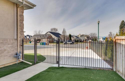 Stunning Peak Views Near Utah Lake! Cozy Getaway - Photo 24