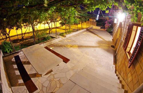 Large and charming apartment near beach with big & sunny terrace - Photo 38