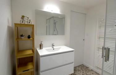 Gîte 'Chez Joseph et Cie' -8 mn du Puy du Fou - Photo 12