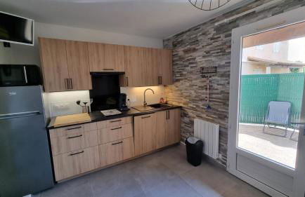 Appartement T2, terrasse, piscine, clim, proche plage - Foto 13