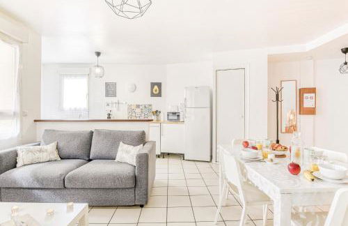 Cosy T2 à 100m de la Gare, parking gratuit, WiFi Fibre pour 4 personnes - Foto 14