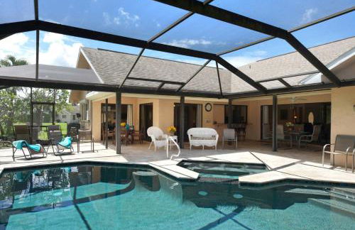 Villa Milano - Electric-heated pool home w/spa in quiet neighborhood & pet-friendly! - SWFL Rentals - Foto 13