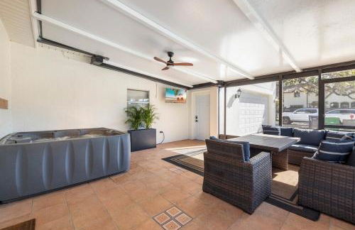 2 King Suites - Hot Tub - Large Patio - Sleeps 12 - Foto 20