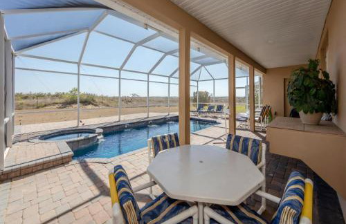 Magical Villa With Pool And Spa! Quiet Community - Foto 4