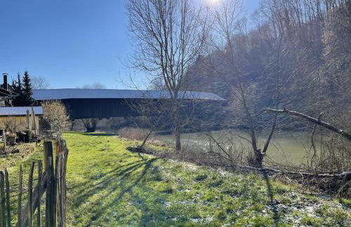 Ferienhaus Pure Jagst, Traum-Lage am Fluss mit Kaminzimmer und Infrarot-Wärmekabine - Foto 1